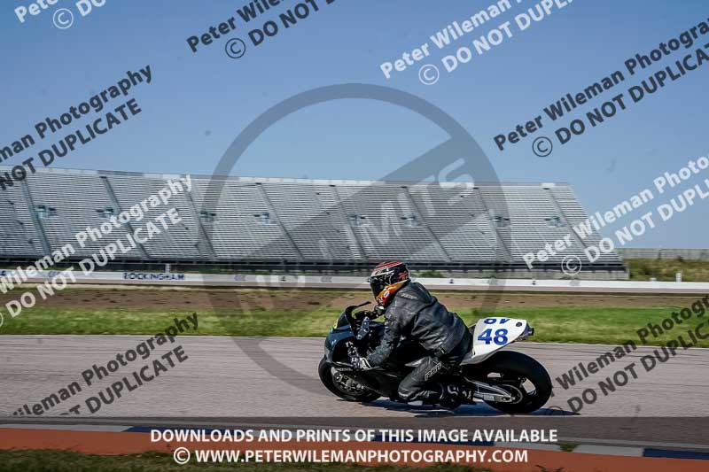 Rockingham no limits trackday;enduro digital images;event digital images;eventdigitalimages;no limits trackdays;peter wileman photography;racing digital images;rockingham raceway northamptonshire;rockingham trackday photographs;trackday digital images;trackday photos